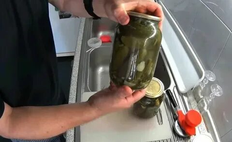 Хранение соленых огурцов в квартире зимой