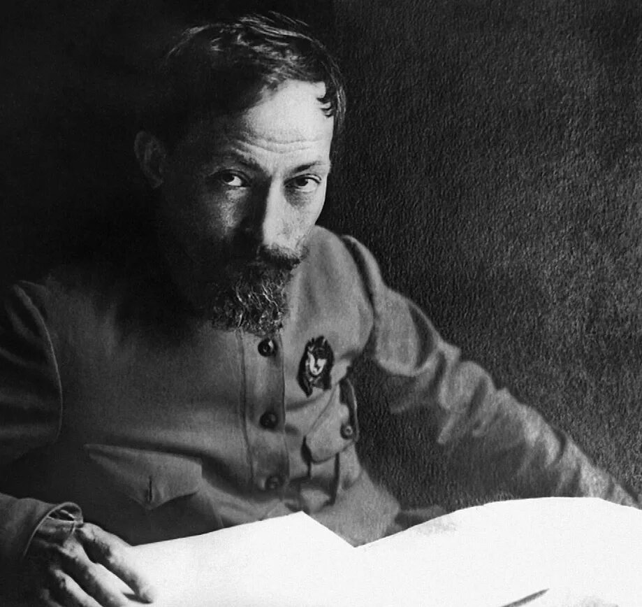 Феликс эдмундович дзержинский председатель вчк. Фе́ликс эдму́ндович дзержи́нский. Ф э дзержинский. Председатель вчк (всероссийская чрезвычайная комиссия). Вчк по борьбе с контрреволюцией и саботажем.