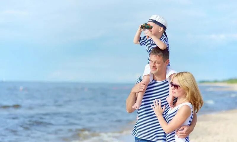 Встреча моряка. Фотосессия на корабле. Семья моряка. Фотосессия в морском стиле. Моряк и девушка.