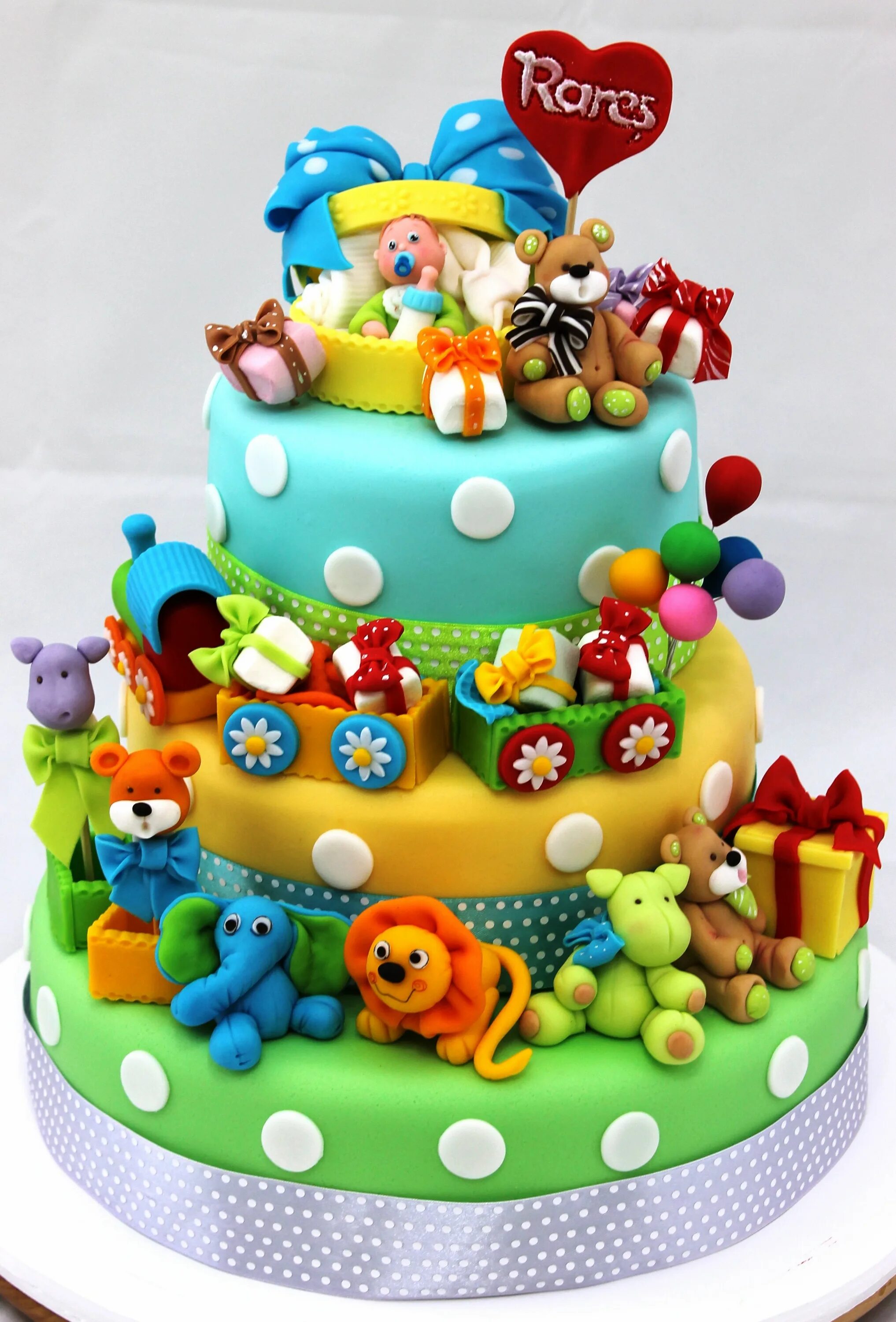 двухъярусный торт для дев. двухъярусный торт для мальчика 5 лет. красивый детский торт. яркий торт. торт детский.