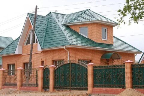 Крыша из кирпича