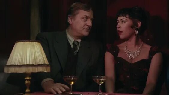 Соблазн ночи. Страсть. Страстный мужчина. Соблазн ночи. Чувственная женщина.