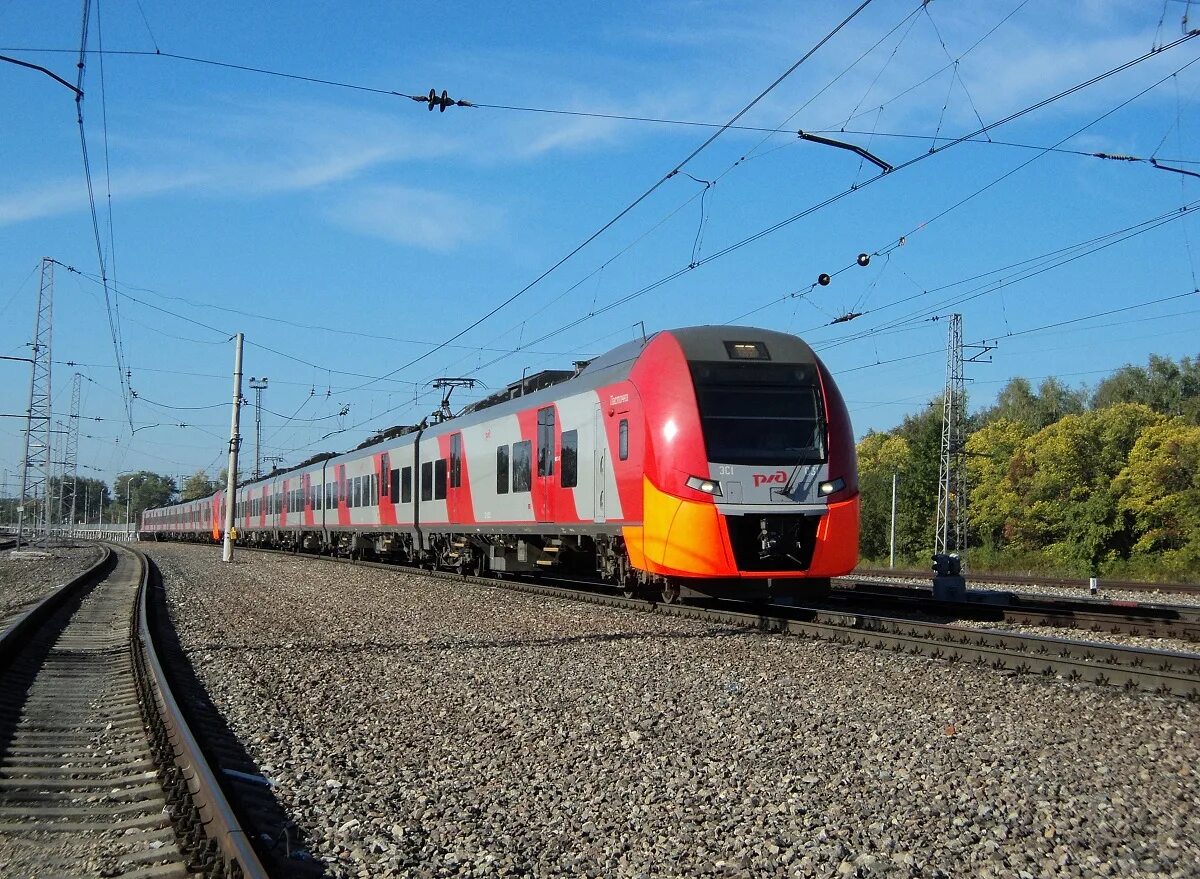 Перегон жд хапры – синявская. Электропоезда переменного тока эд9м. Река мокрый чалтырь ростовская область. Станция хапры ростовская область. Эс1 в германии.