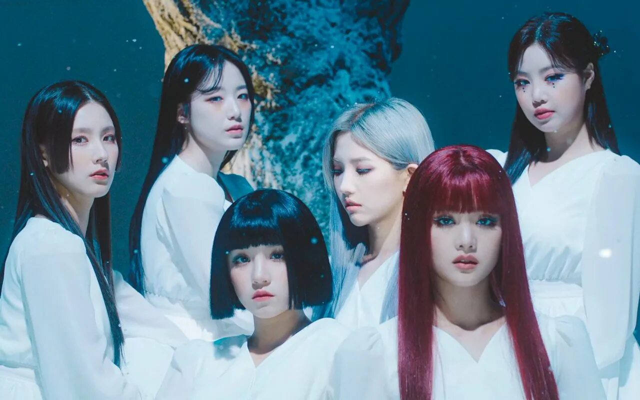 Лучшие k pop песни 2022. Дженни blackpink ice cream 2020. K pop песни квинка. K pop группа g idle. Айдолы которые друг друга ненавидят.