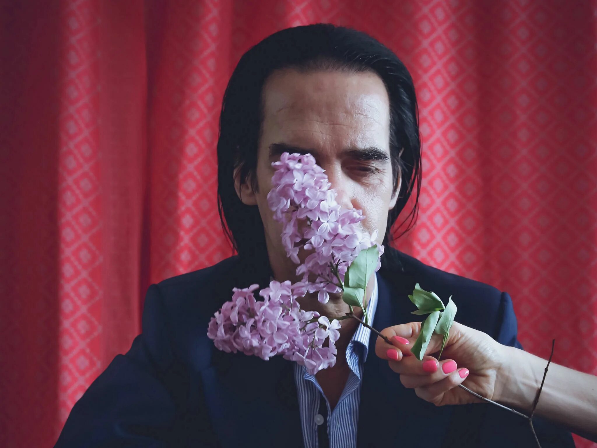 Nick cave wild roses. Ник Кейв. Ник Кейв в молодости. Nick Cave 2023. Nick Cave 2003.