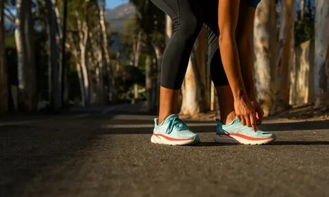 Sexy Sportswear Must-Have: Hoka Mach 5 – The Ultimate Running Shoe for Active Lifestyles!