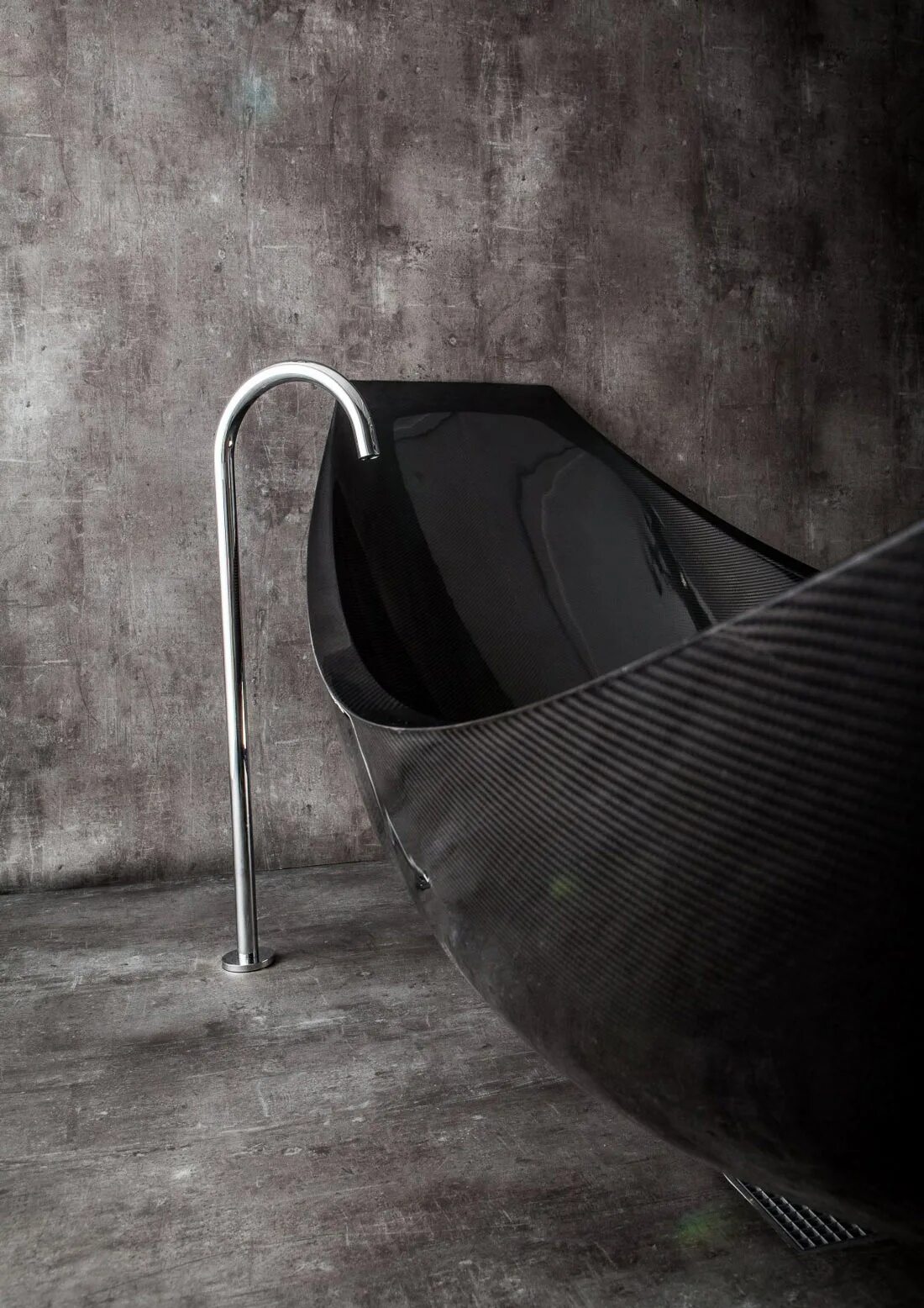 Ванна гамак. Ванна-гамак от Splinter works. Ванна Vessel Hammock. Carbon Fiber Vessel Bathtub. Карбоновая ванная.