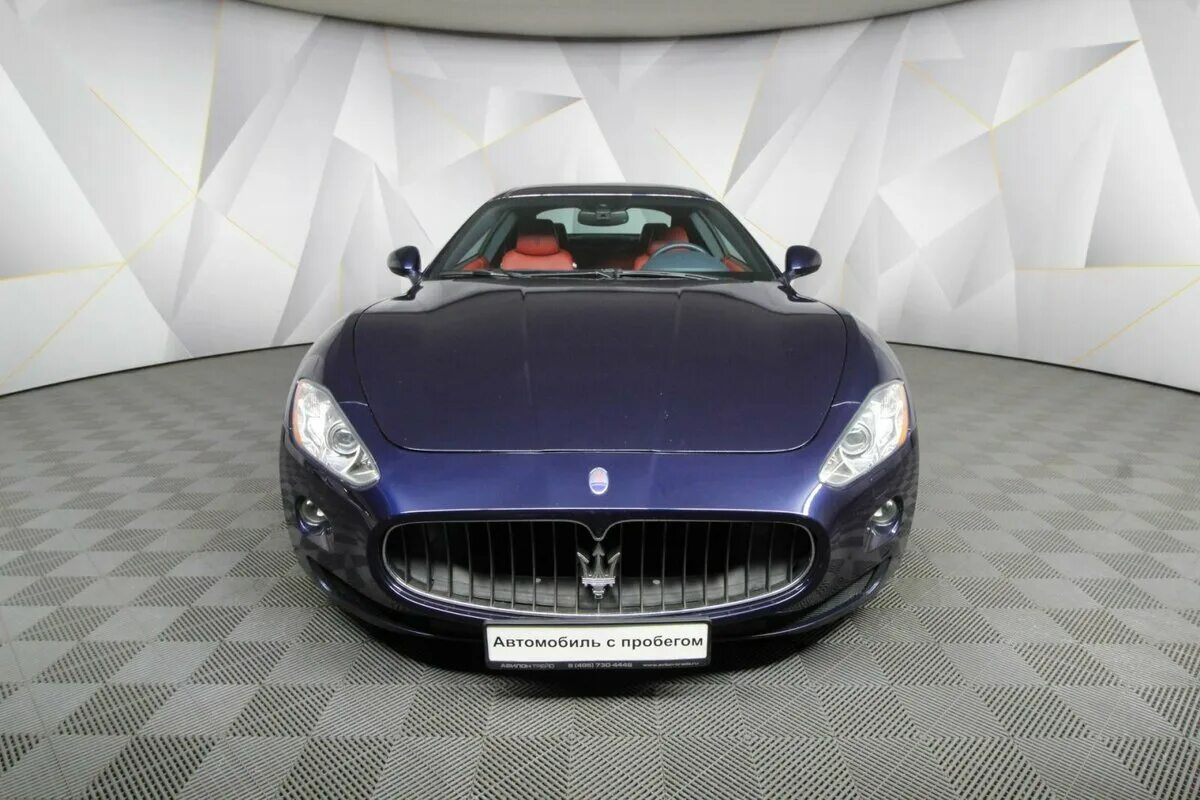 Мазерати цена. Мазерати в8. Maserati GRANTURISMO синий. Мазерати 2008 года хэтчбек. Мазерати седан 207.