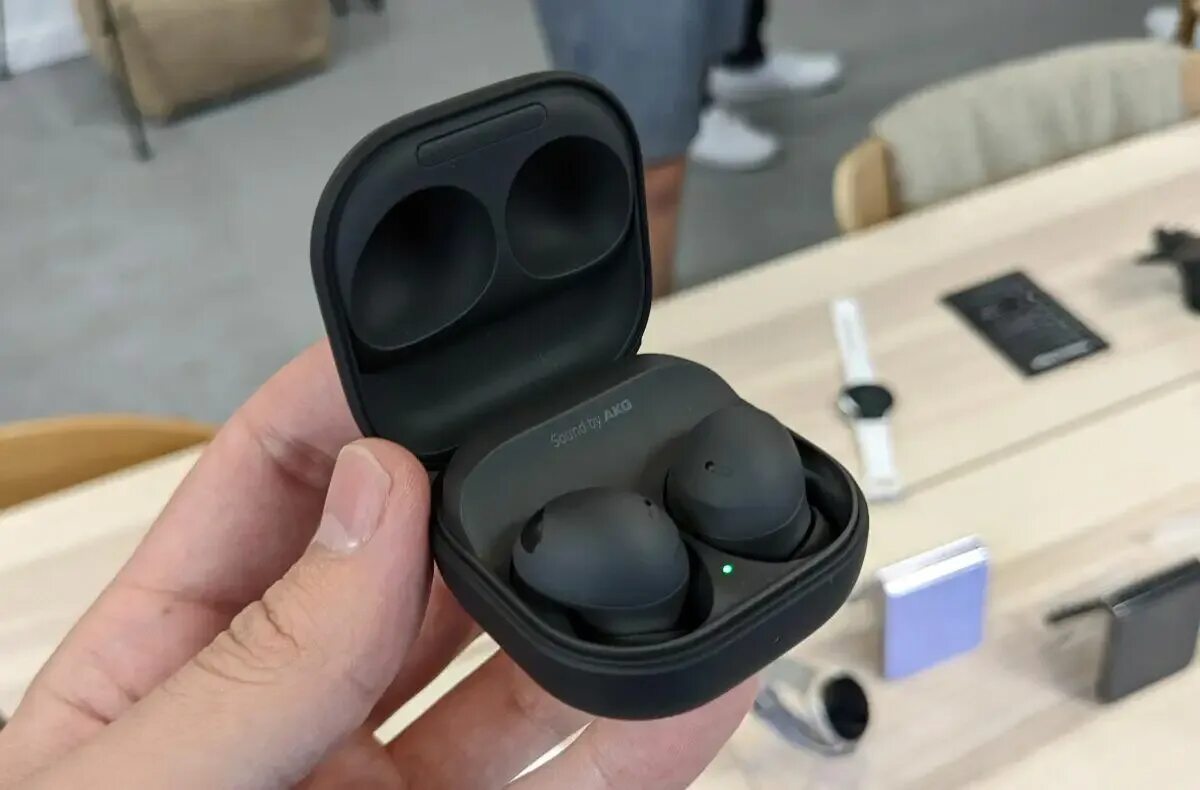 Tws buds 2 pro. Galaxy Buds 2. Samsung Buds 2 Pro. TWS Samsung Galaxy buds2 Pro. Samsung pro2 Galaxy Buds Pro 2.