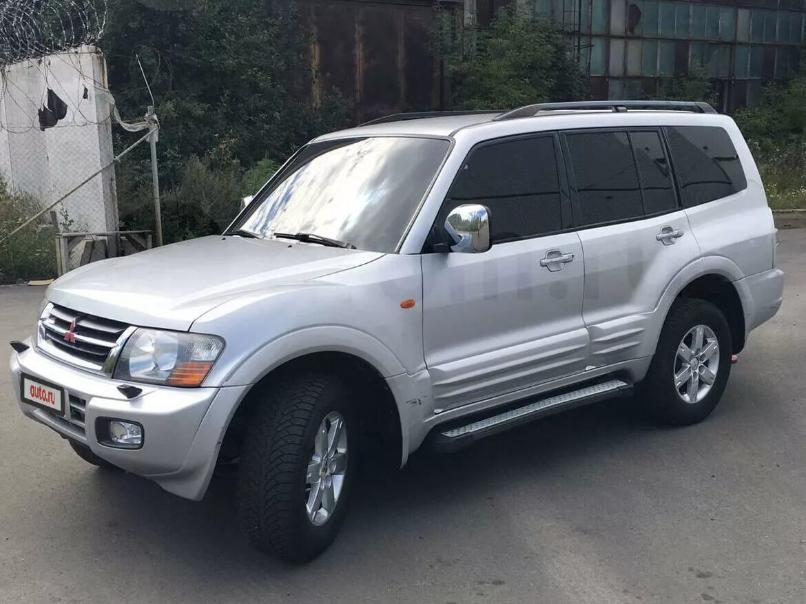 Mitsubishi pajero 2001. 2001 Mitsubishi Pajero III. Мицубиси Паджеро 3 2001. Мицубиси Паджеро 2001 года.