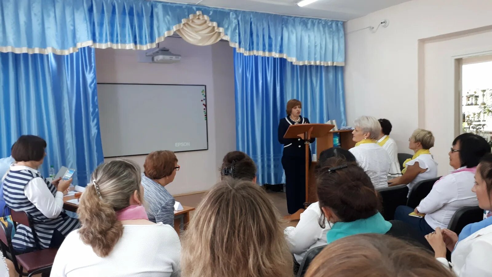 Квест педсовет. Педсовет в школе фото. Квест педсовет. Сызрань, западное управление образования фото с педсовета 25 августа. Квест педсовет.