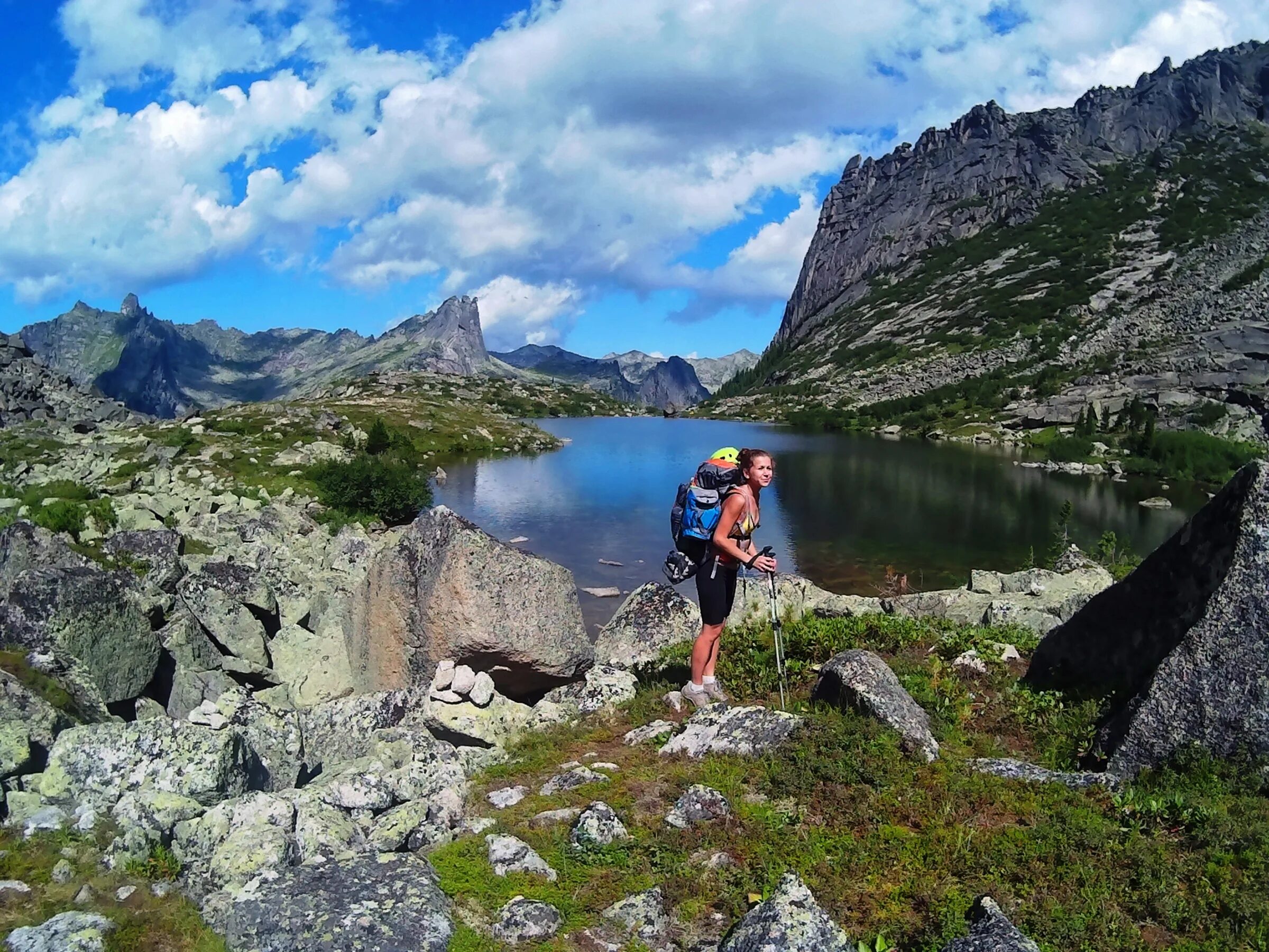 Саян туры. Саян туры. Саяны походы ергаки. Гора художников ергаки. Саян туры.