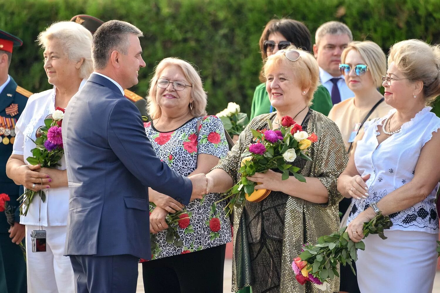 Новости предне приднестровье. День Республики ПМР. Тирасполь день Республики. Тирасполь праздники. С днем Приднестровья.