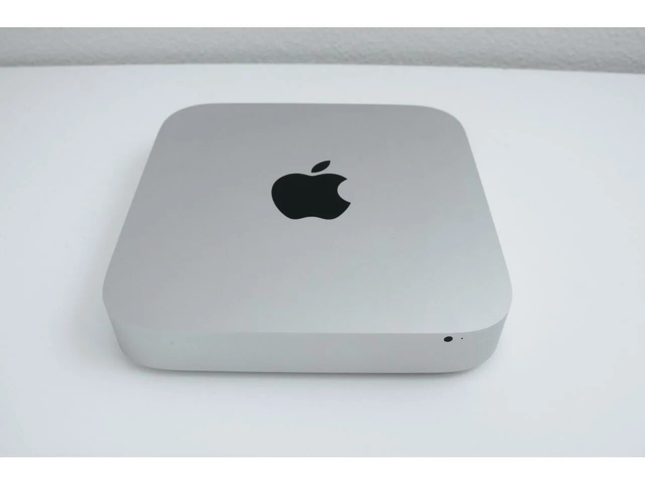 Апле мини. Mac Mini 2014 a1347. Apple Mac Mini a1347. Apple Mac Mini 2014. Apple Mac Mini (Apple m2.