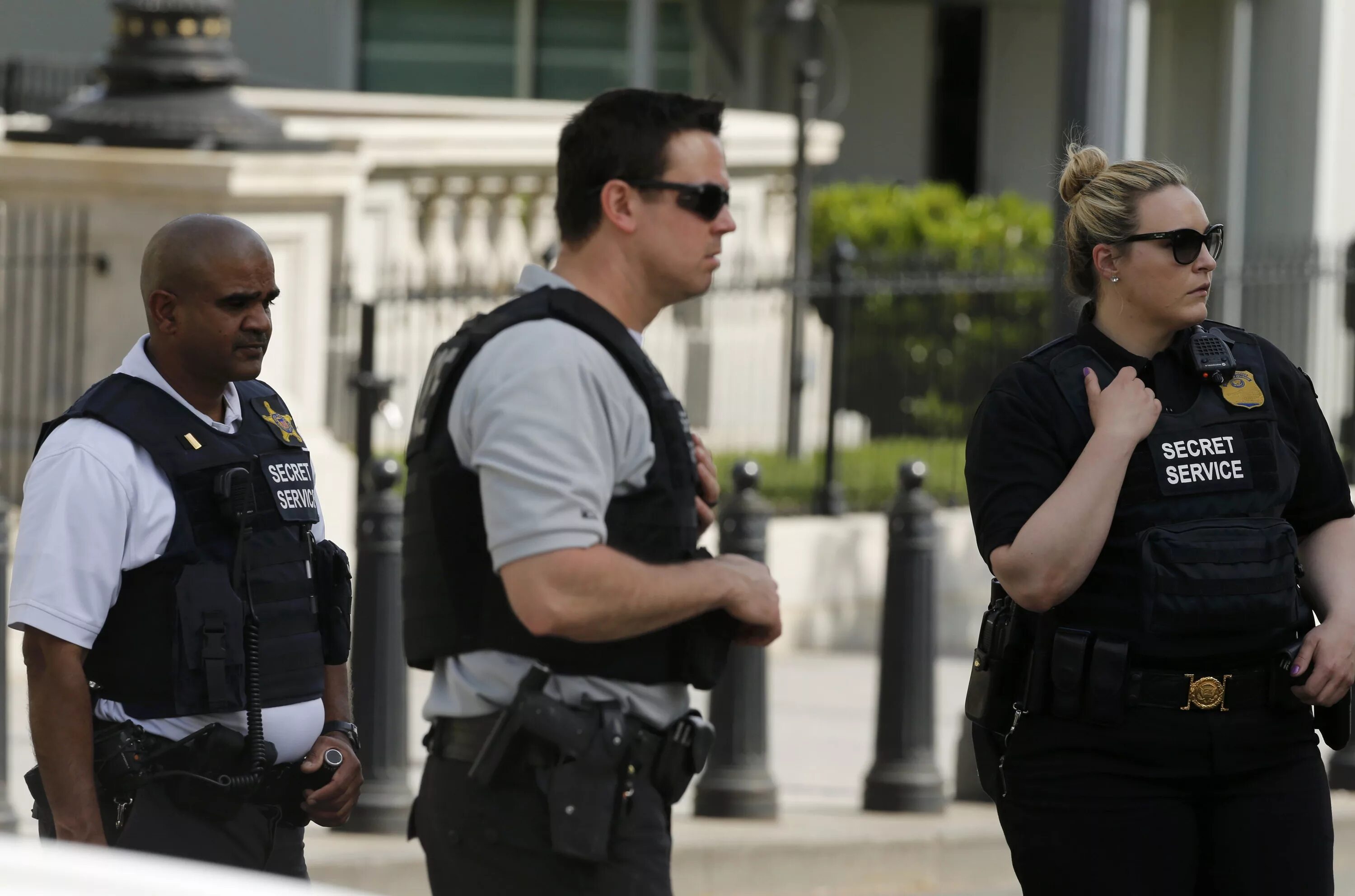 Преследование сша. Секретная служба сша охрана. us secret service. агент secret service. секретная служба сша блм.