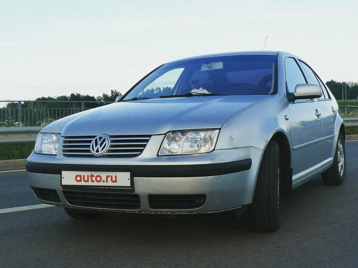 Volkswagen bora 2000. Бора Фольксваген Бора 2000. Volkswagen Bora 2000 год. VW Bora 2000 1.6. Фольксваген Бора 1.6 2005.