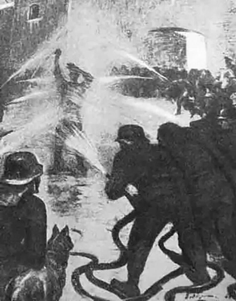 Генерала облили водой. Памятник генералу карбышеву в маутхаузене. Генерала облили водой. Памятник дмитрию карбышеву в маутхаузене. Концлагерь маутхаузен карбышев.