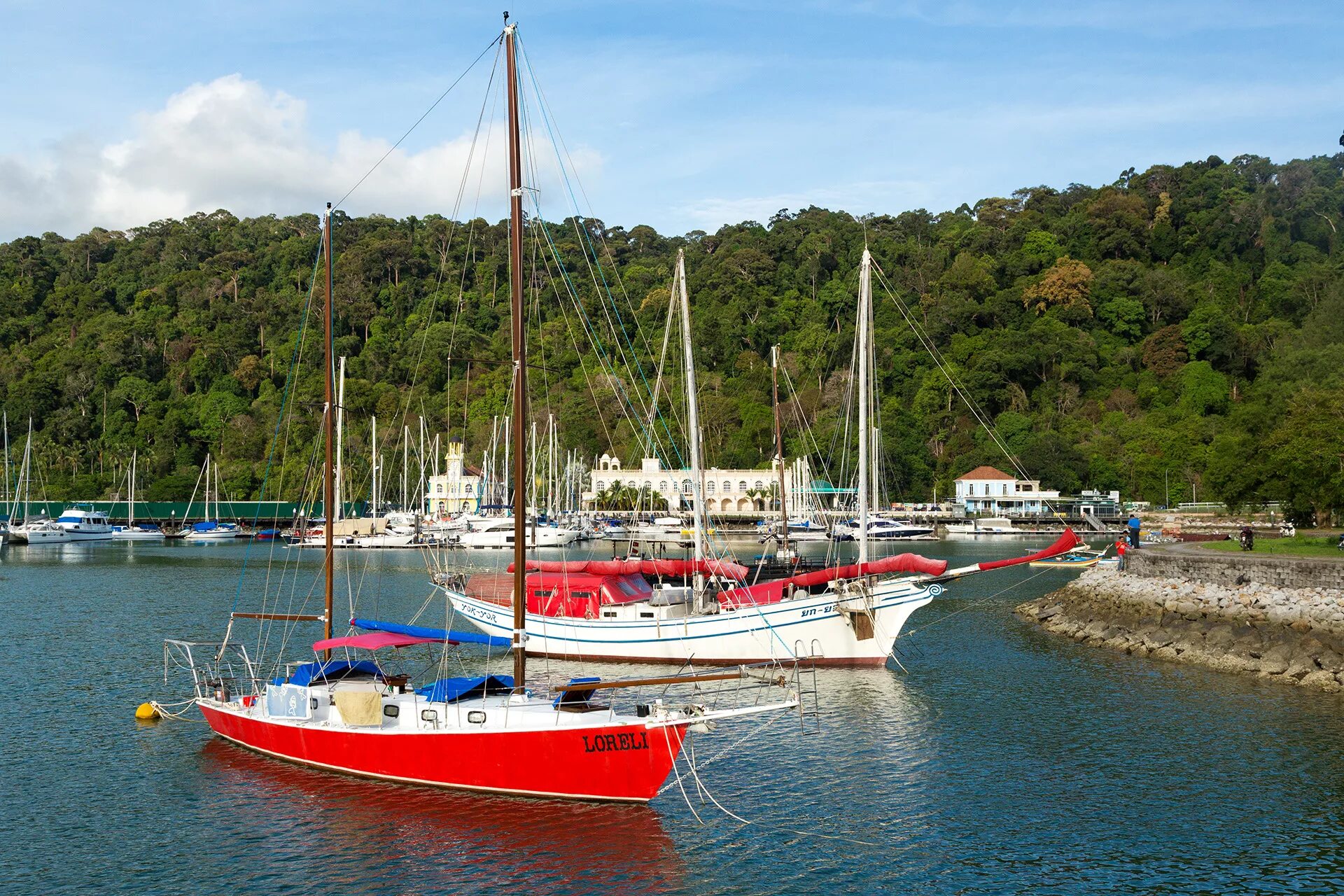 Marina islands. Регистрация яхты Малайзия.