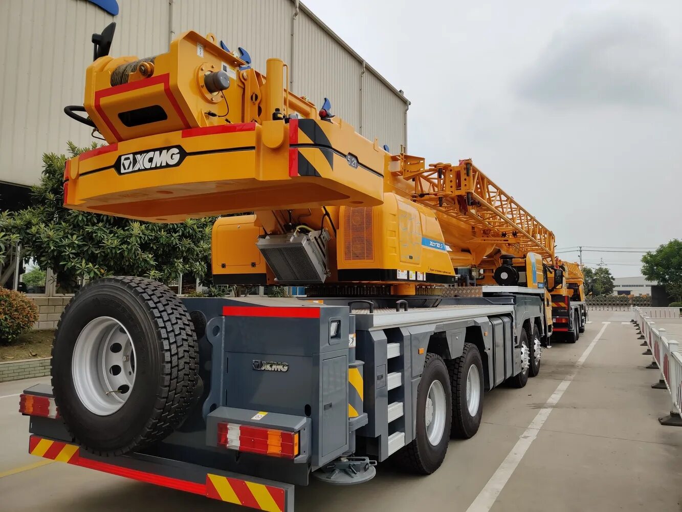 Xcmg xct s. Кран xcmg 70 тонн. Xcmg xct s. Кран xcmg 80. Xcmg xct s.