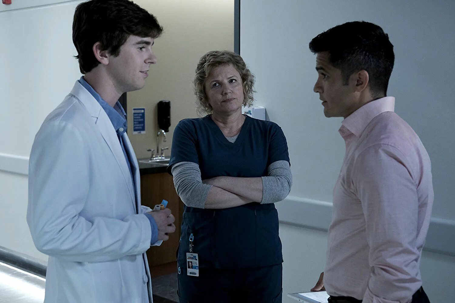 The good doctor. :Доктор Шон Мёрфи сериал доктор 1 сезон 1 серия. Хороший доктор 1 сезон. Доктор Мерфи сериал 1 сезон 1 серия. Хороший доктор 1 сезон 1 серия.