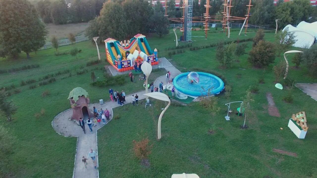 Парк сказка бо п01. Парк сказка. семейный парк сказка москва. сказка парк аттракционов в москве. черкассы детский парк.
