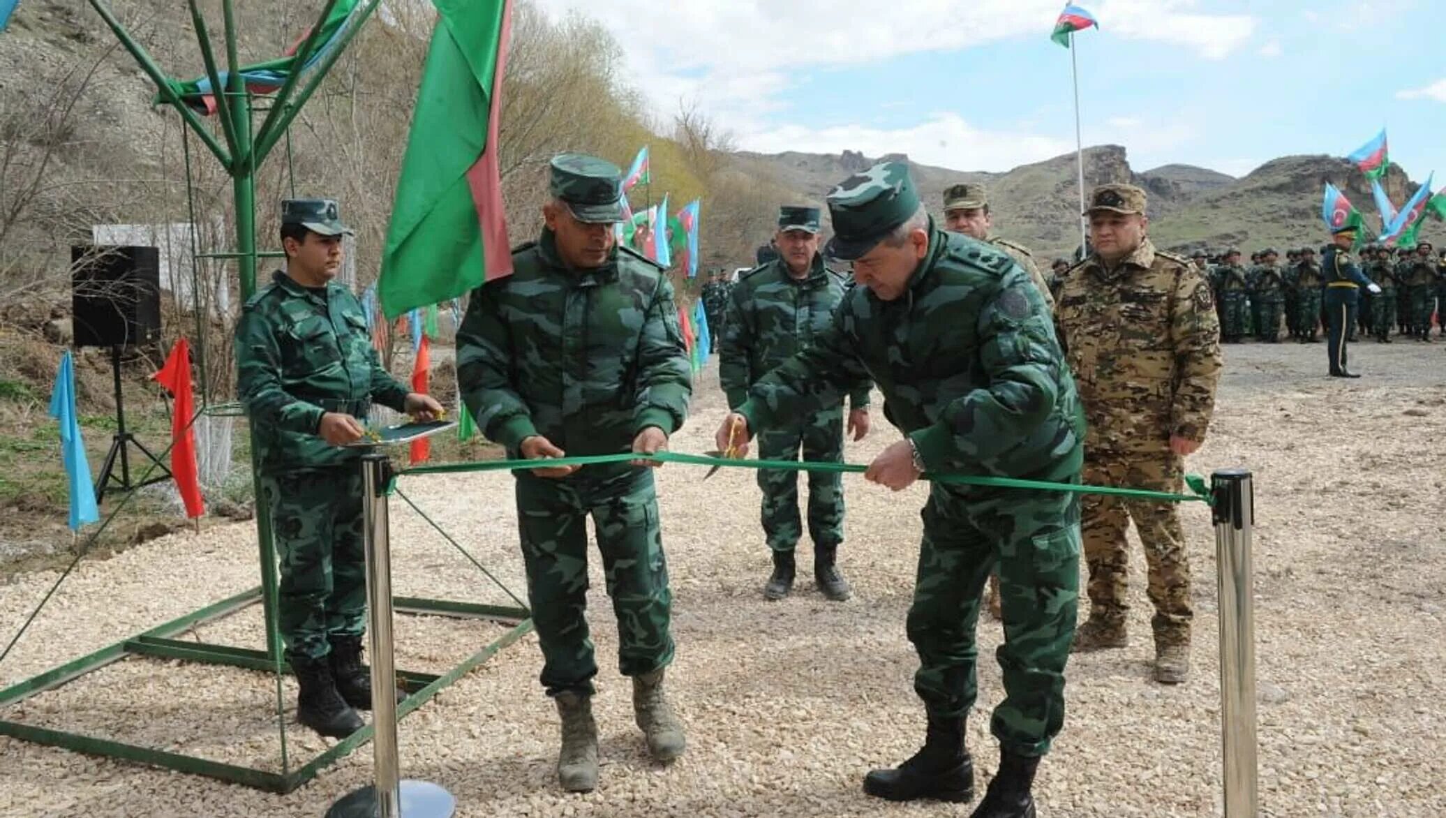 Новости границы азербайджана. Пограничная служба азербайджана. пограничники азербайджана. пограничная служба армении. пограничные органы азербайджана.