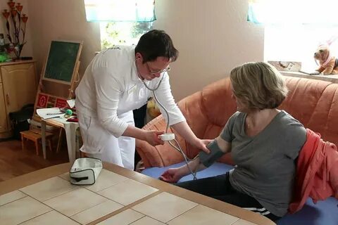 Медицинская помощь на дому