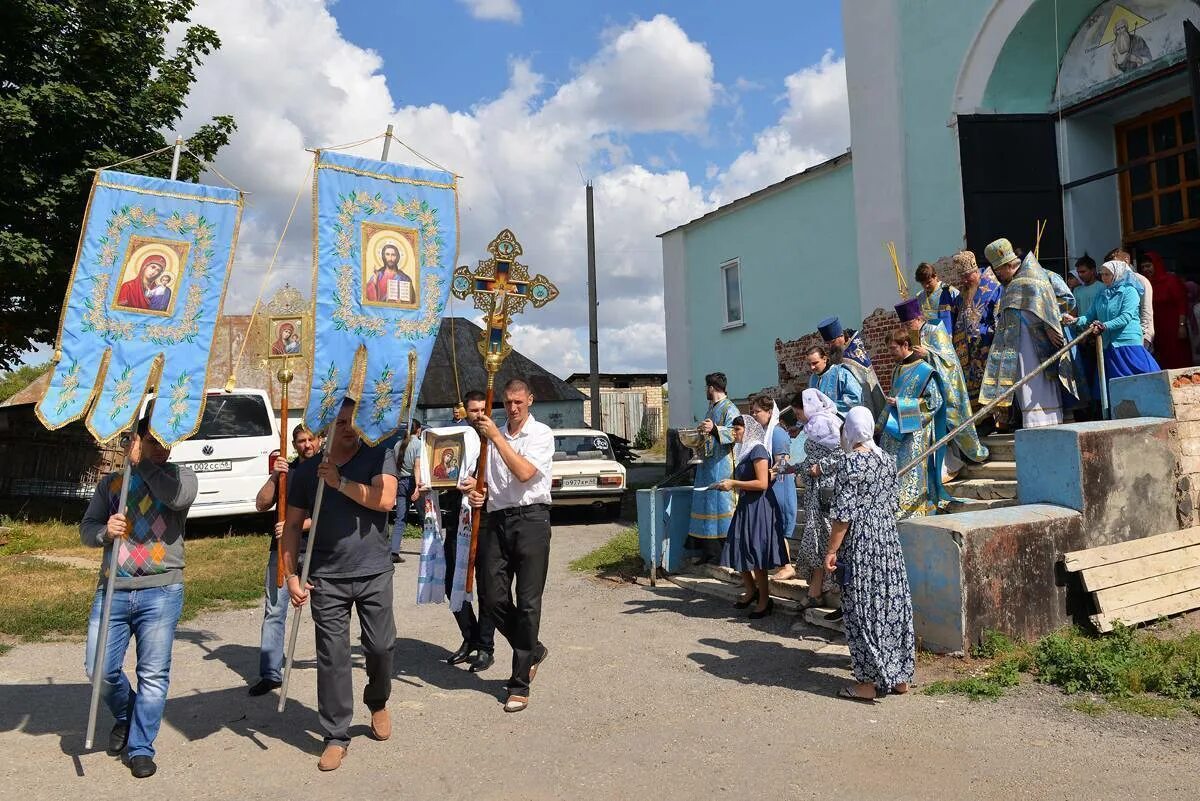 Погода на неделю путятино рязанской. Путятино Липецкая область. Село Путятино Липецкая область. Путятино Рязанская область. С. Путятино Церковь.