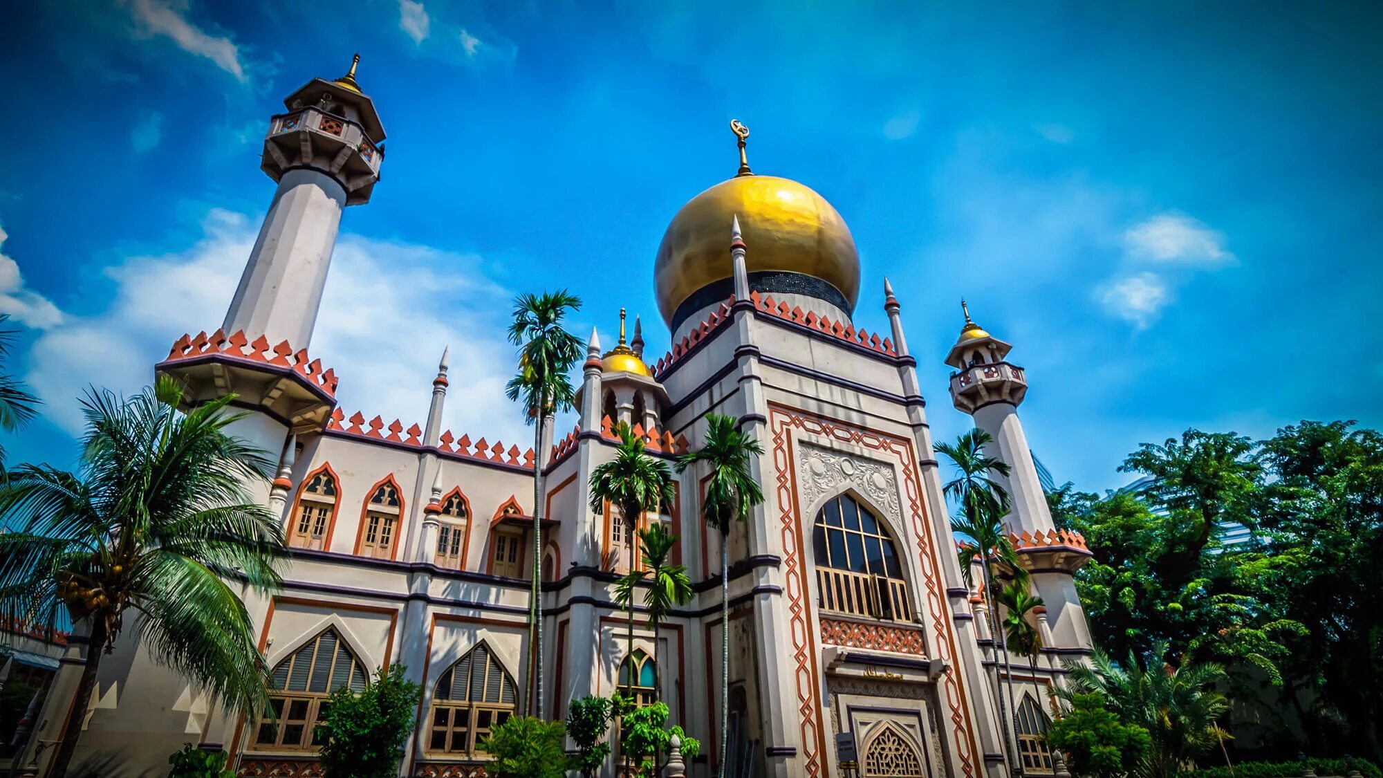 Мечеть Султана Хуссейна Сингапур. Мечеть Султана Хуссейна в Сингапуре фото. Мечети и храмы в Сингапуре.