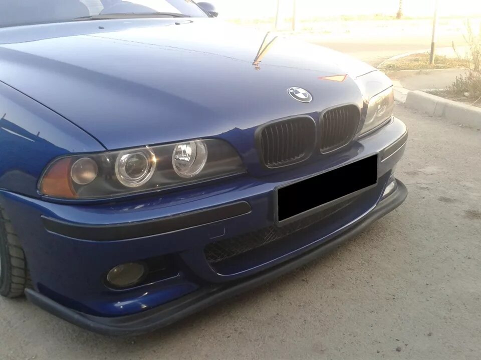 Е39 губа csl. Губа м5 е34. Губа bmw e36. Бмв е34 м тех бампер. Губа е.