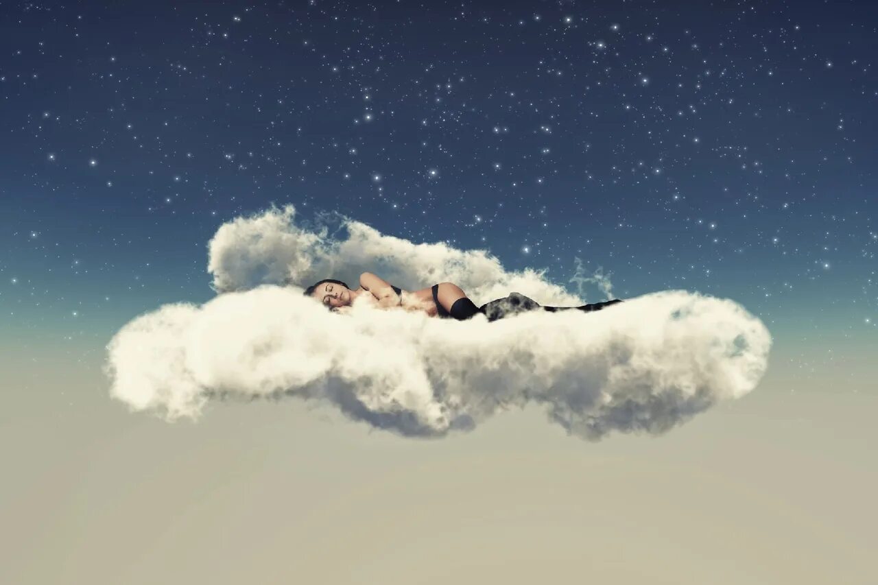 4 воздуха мысли. Девушка лежит на облаках. Человек на облаке. Лежит на облаке.