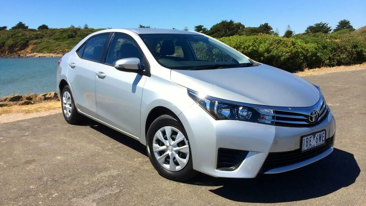 Королла 2014 купить. Toyota Corolla 2014. Тойота Королла 2014. Toyota Corolla седан 2014. Toyota Corolla Corolla 2014.