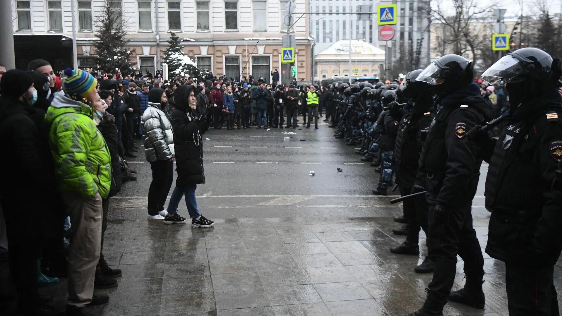 Информация митинги. Протесты в Москве 23 января 2021. Протесты в России 2021 Навальный. Митинг Навального в Москве. Митинги в Москве 2020 Навальный.