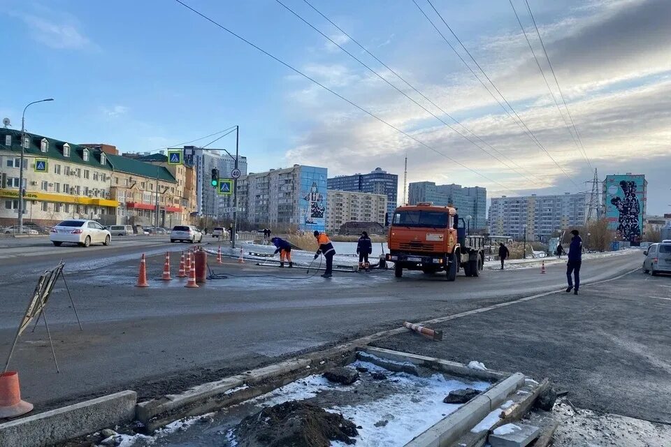 Якутск дороги. Российские дороги. Якутск новый год 2023. Якутск сейчас. Что делать в якутске