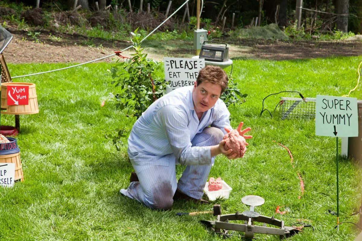 Брук шилдс месть пушистых. Месть пушистых фильм 2. Месть пушистых фильм 2010. Брендан фрейзер в фильме месть пушистых. Брендан фрейзер месть пушистых.