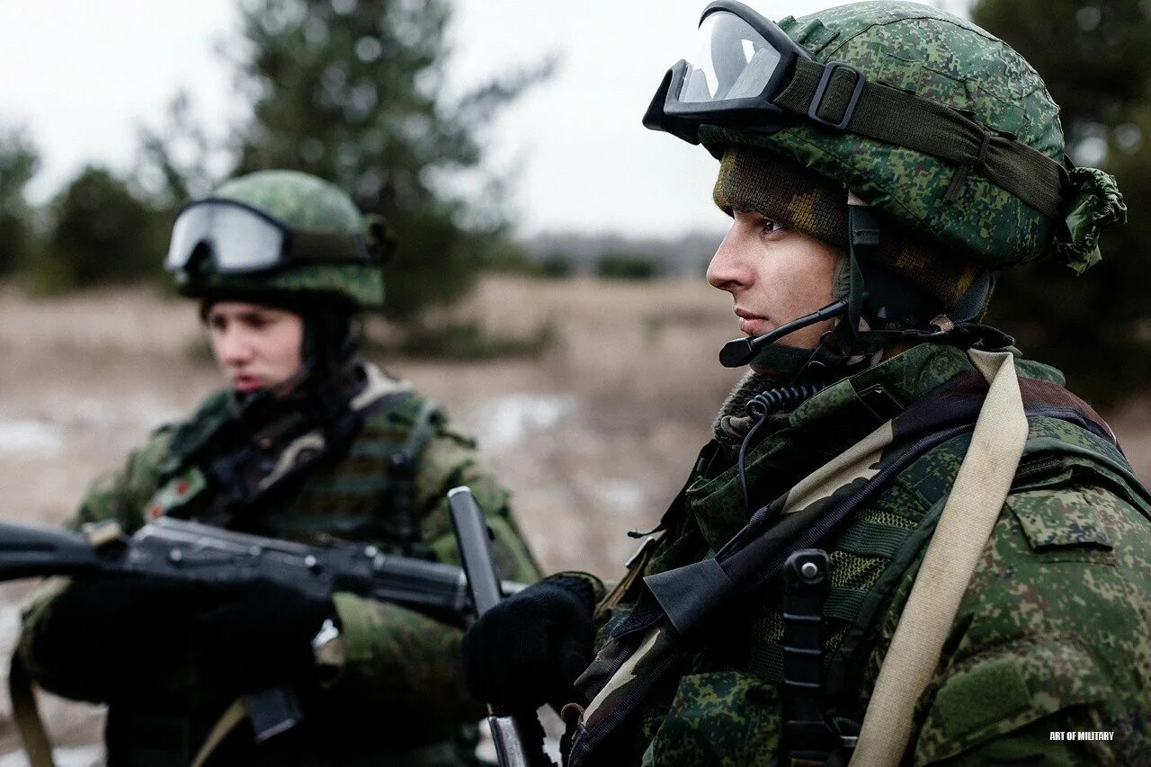 Военные сайты зарубежные. Солдат Российской армии. Современные войска. Солдат армии России. Военная армия России.