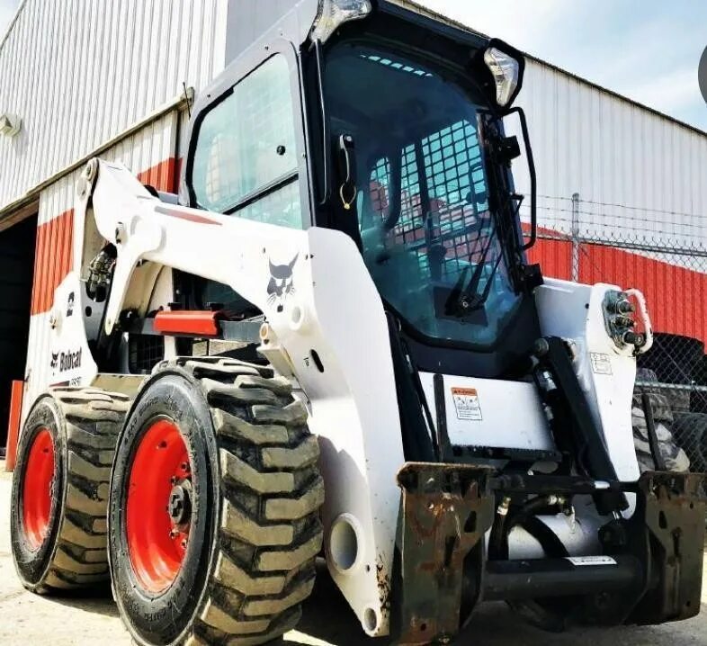 Bobcat 530. Мини-погрузчик Bobcat s530. Мини-погрузчик Bobcat s650. Спецтехника Bobcat s530. Бобкэт 530.