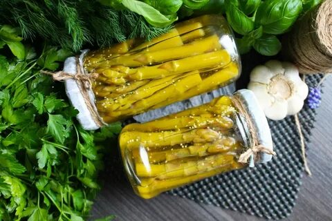 Маринованная спаржевая