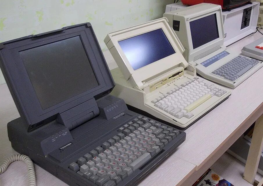 Самый первый компьютер. Появление ПК. Первый компьютер в России. Исторические компьютеры.