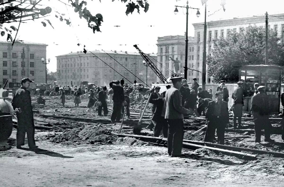 Площадь Ленина Воронеж ВОВ. Площадь Ленина Воронеж 1943. Площадь Ленина Воронеж в годы войны. Разрушенный Воронеж 1943.