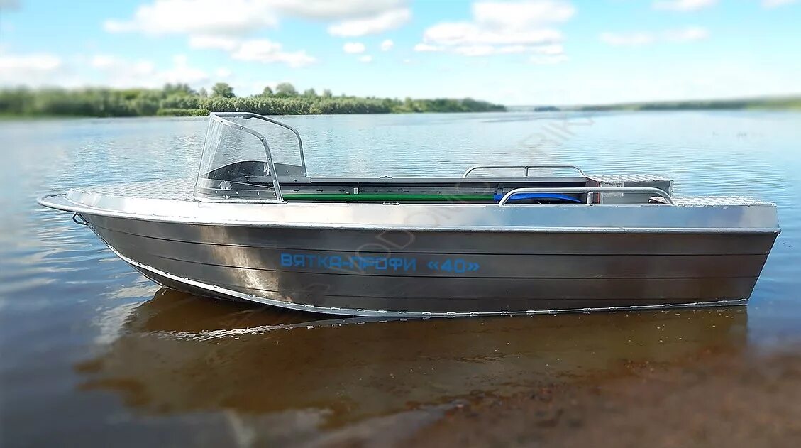 Вельбот лодка алюминиевая. Лодка алюминиевая вятбот. Wyatboat 390 pro. Лодка алюминиевая сварная 3м. Wyatboat 390 dcm.