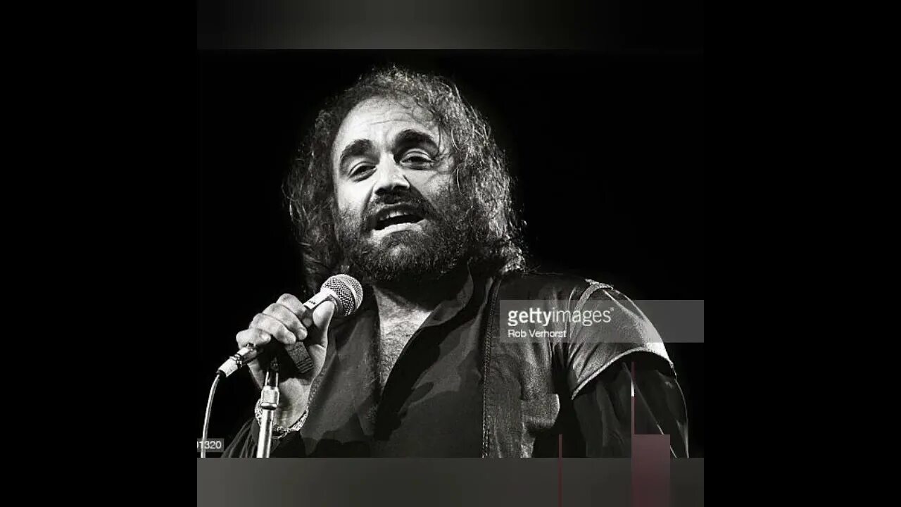 Ютуб демис. Демис руссос фото. Demis roussos молодой. Демис руссос. Тенор демис руссос.