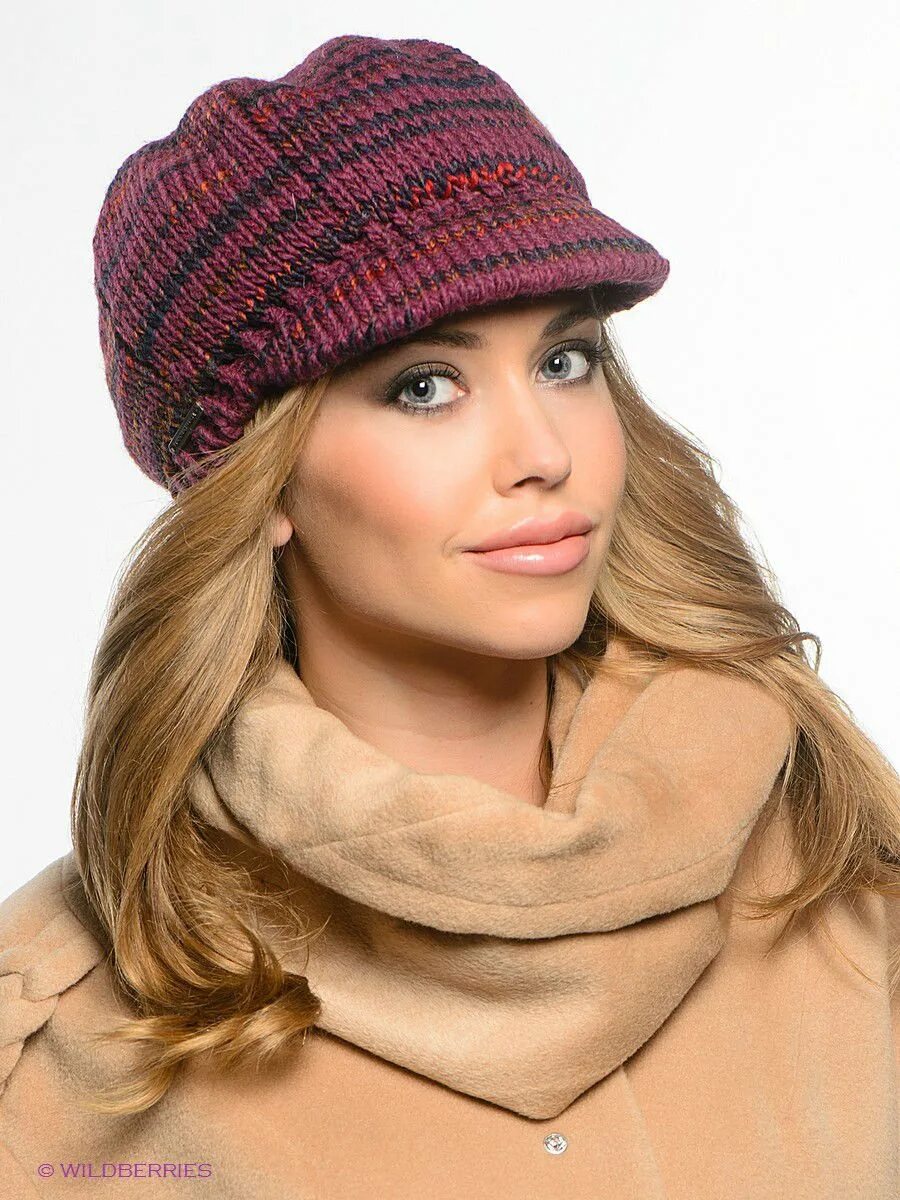 Шапка с козырьком спицами. Seeberger шапка с козырьком. шапка с козырьком женская. вязаная кепка с козырьком. вязаная шапка с козырьком женская.