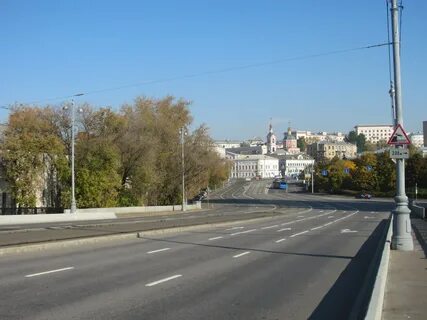 Пешеходная прогулка по бульварному кольцу москвы начинается