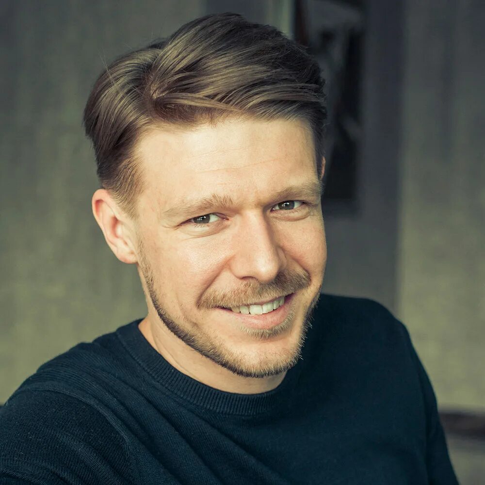 Должен пройти путь и понять, кто он": Никита Ефремов уехал работать учителем в к