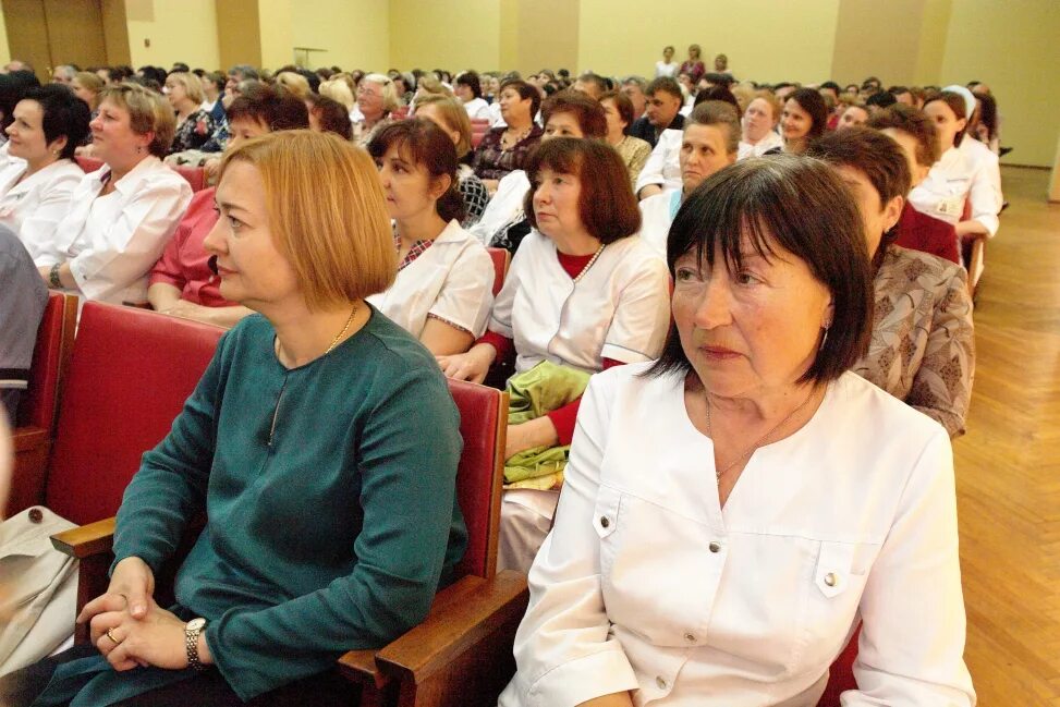 Вокб 1 врачи. Сотрудники Воронежской областной больницы. Воронежская областная больница 1.