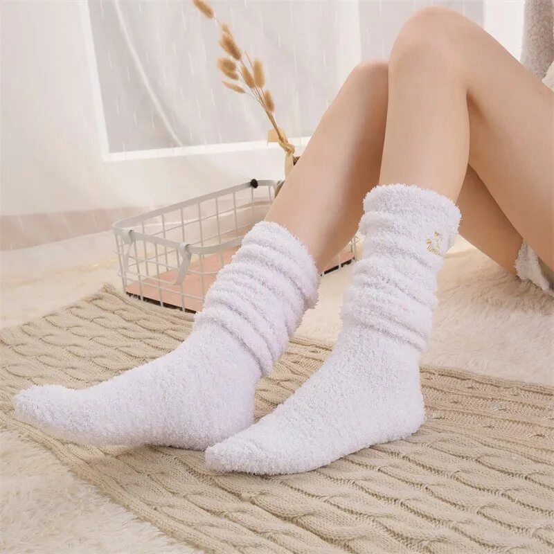 Носки Socks for woman w-12. Носки высокие женские. Теплые носочки. Женские теплые носочки. Удлиненные носки