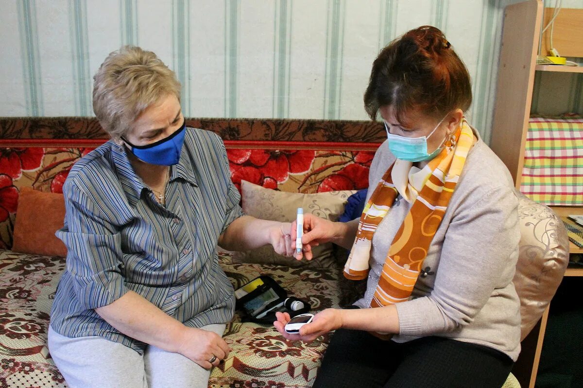 Ано цсо долголетие джанкой. Соц работник. Опыт соцработника. Беседа с пожилым человеком. Социальная работа.