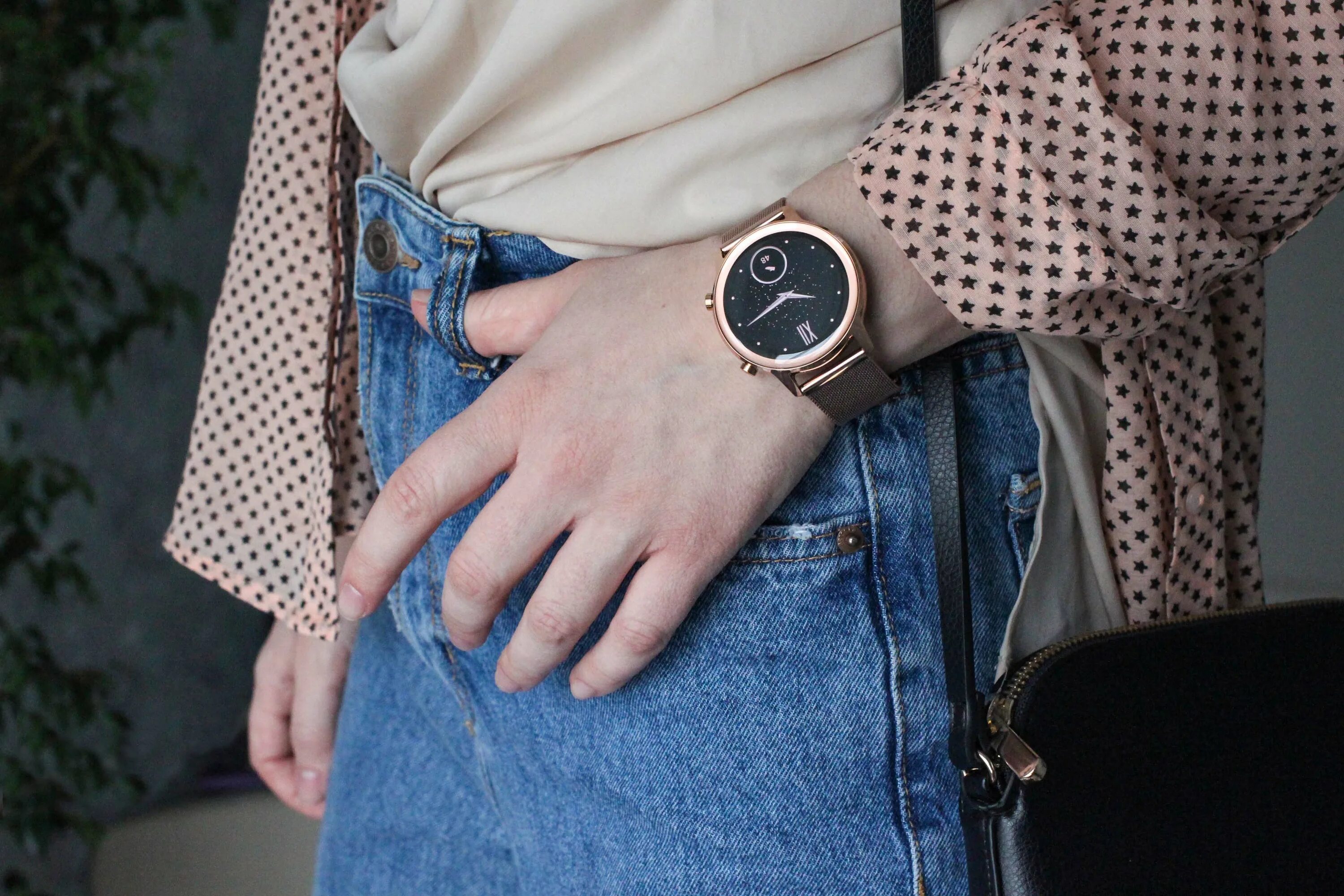Honor magic watch 2 42 мм. Смарт-часы honor magicwatch 2 42mm gold. Honor magic watch 2 42 mm sakura gold. Honor magic watch 2 42 mm sakura gold. Honor magicwatch 2.