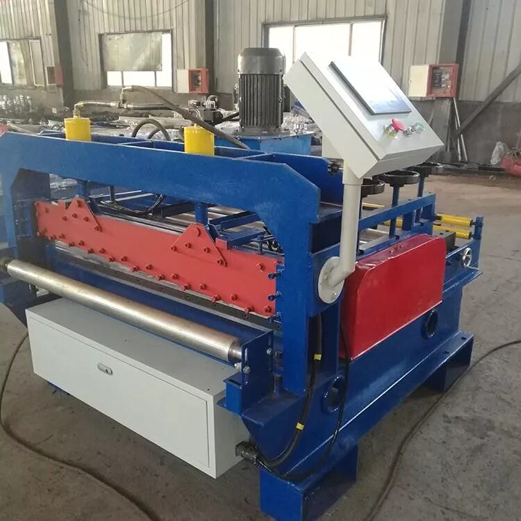 Sheet Straightening Machine. Metal Cutting Machine. Straightening spare Part for right Cutting Machine. Latest Machine straighten bent Metal ront. Levelling machine